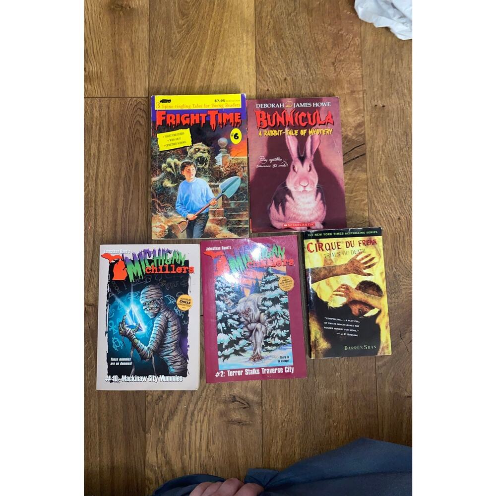 5 lot of young adult spooky horror books